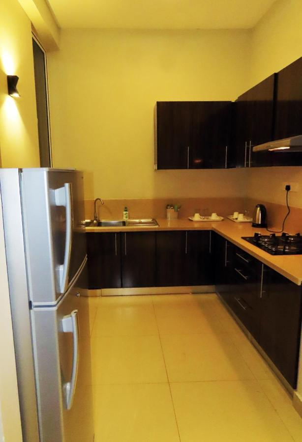 Vivas Residencies Luxury Apartments Dehiwala-Mount Lavinia Екстериор снимка